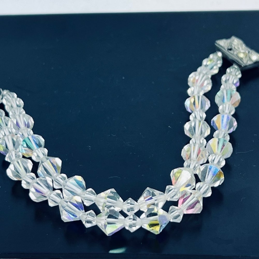 Double Strand Clear Iridescent Beaded Bracelet - Picture 4 of 6